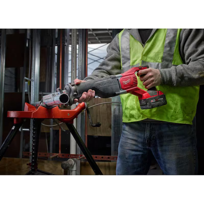 18V Cordless Reciprocating Saw with Two 3.0Ah Batteries F924