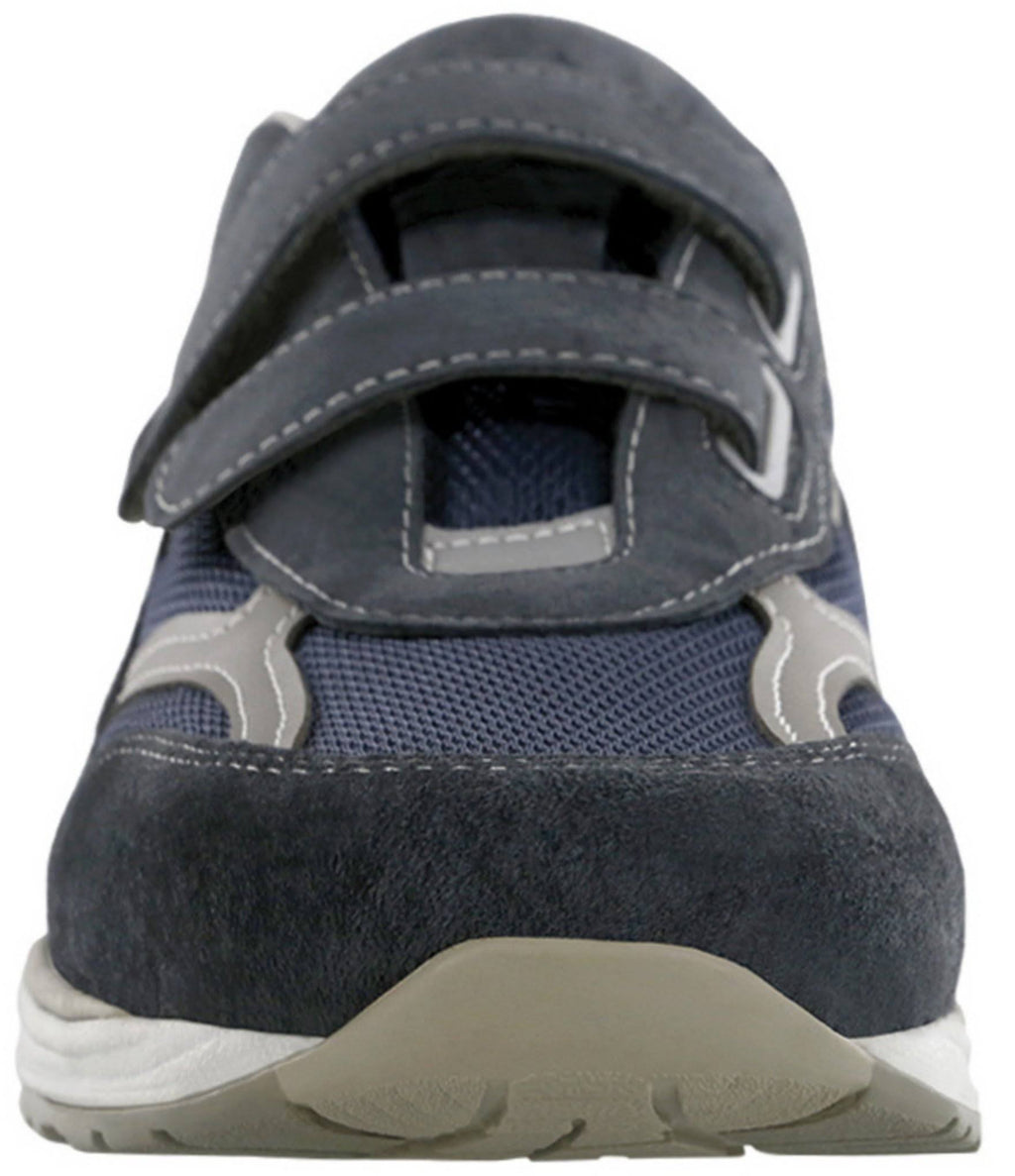 Blue 11 Wide Mesh Shoes L684914