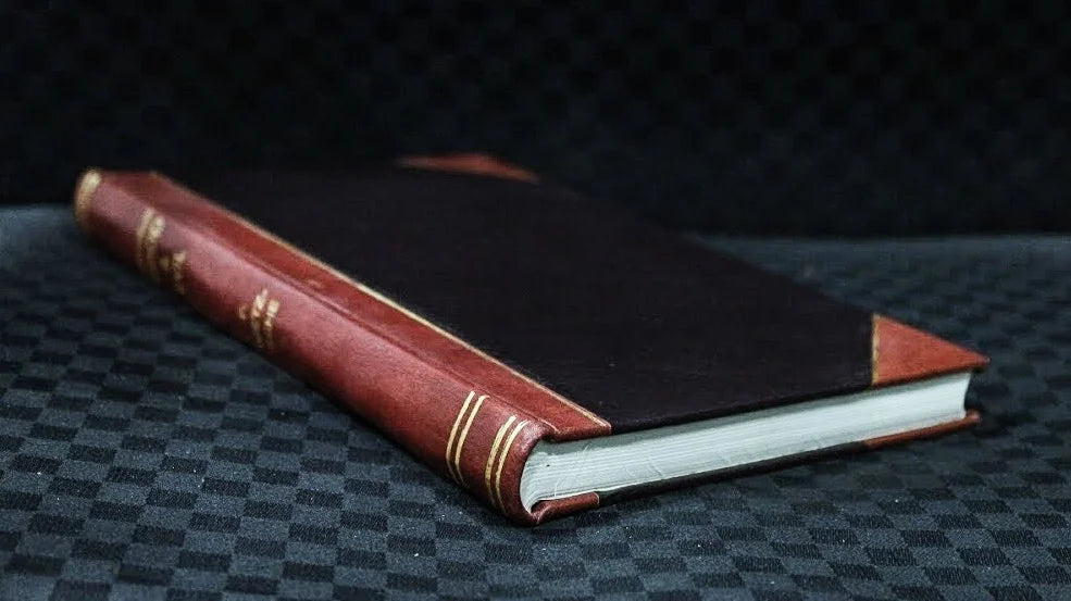 Leatherbound Book Z928
