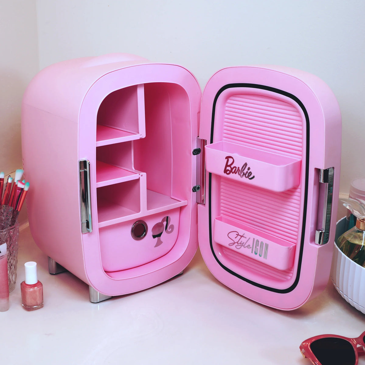 Pink 7L Mini Fridge with Glass Mirror Door Q2521