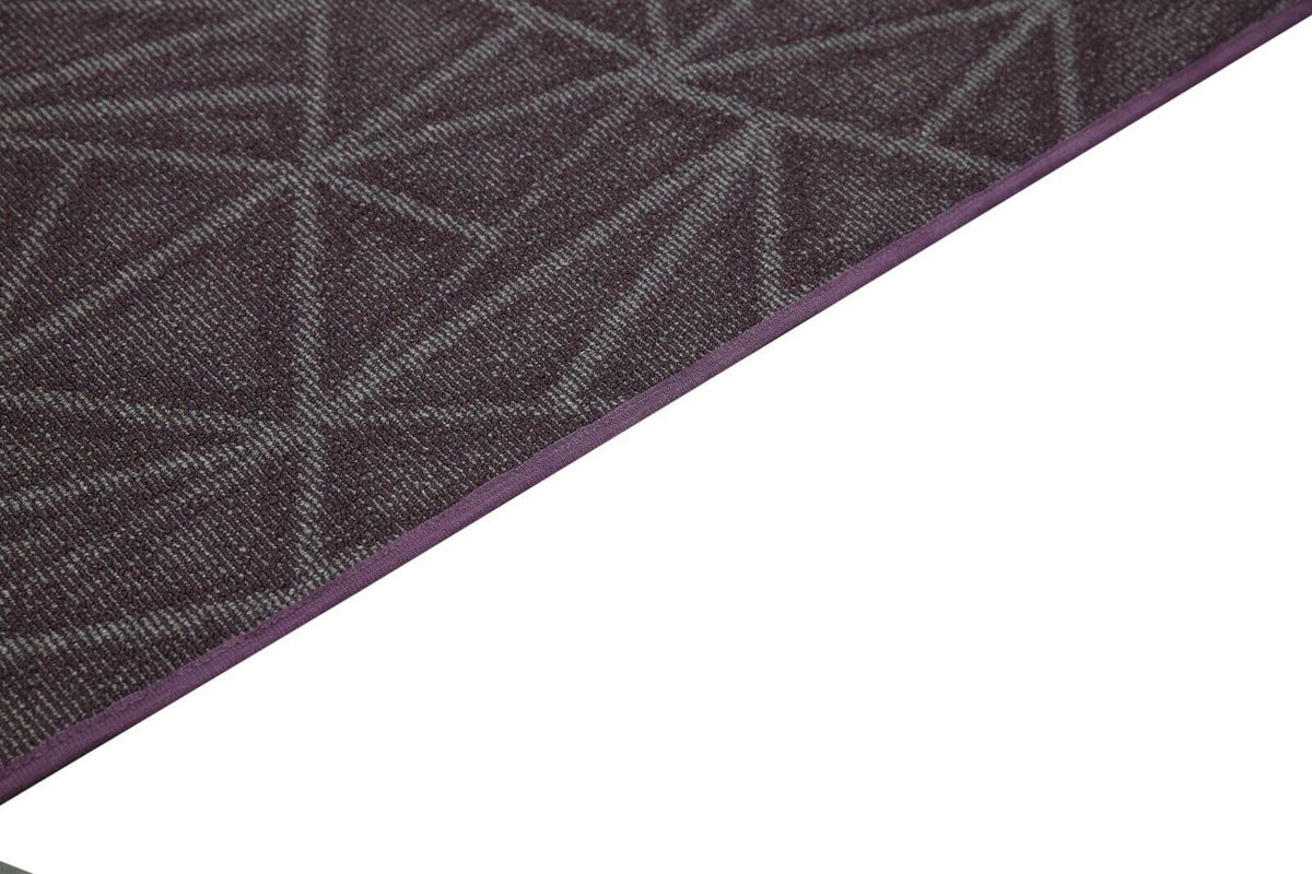 Purple 6' x 12' Solid Color Area Rug C1473