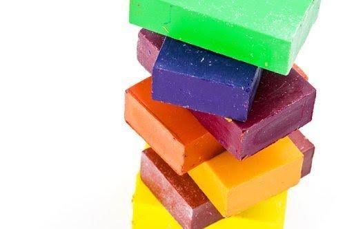 Beeswax 16 Block Crayons in Wooden Storage Case R462