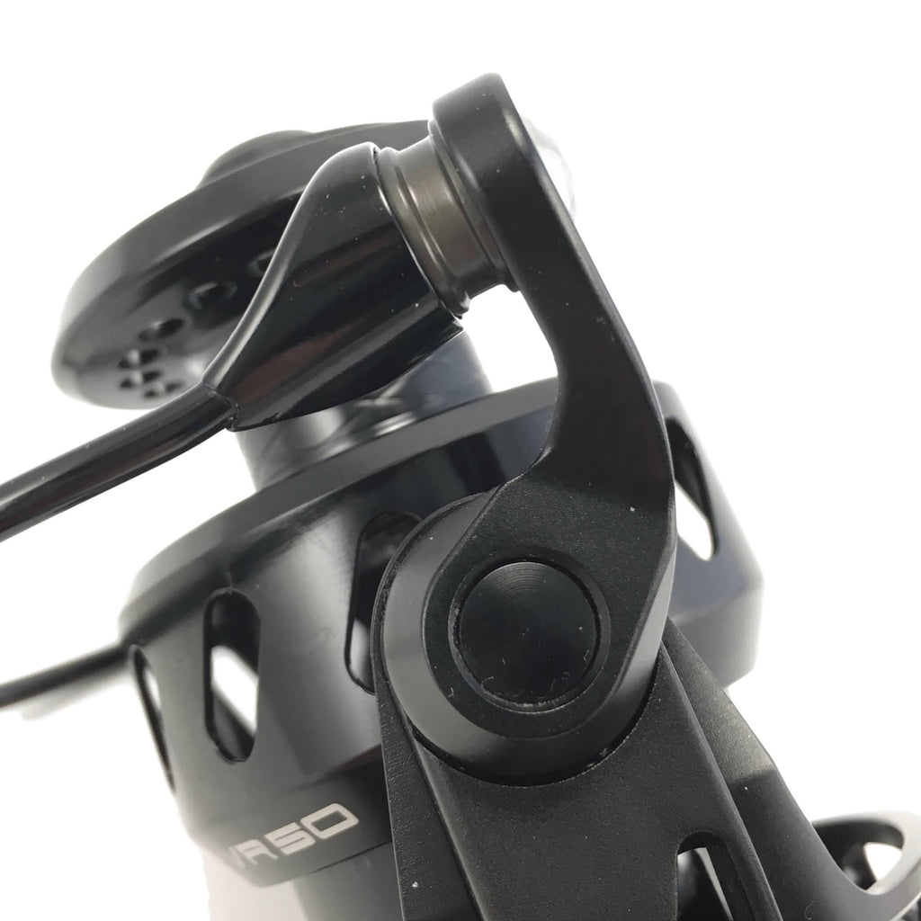 VR175B Spinning Reel Y315416